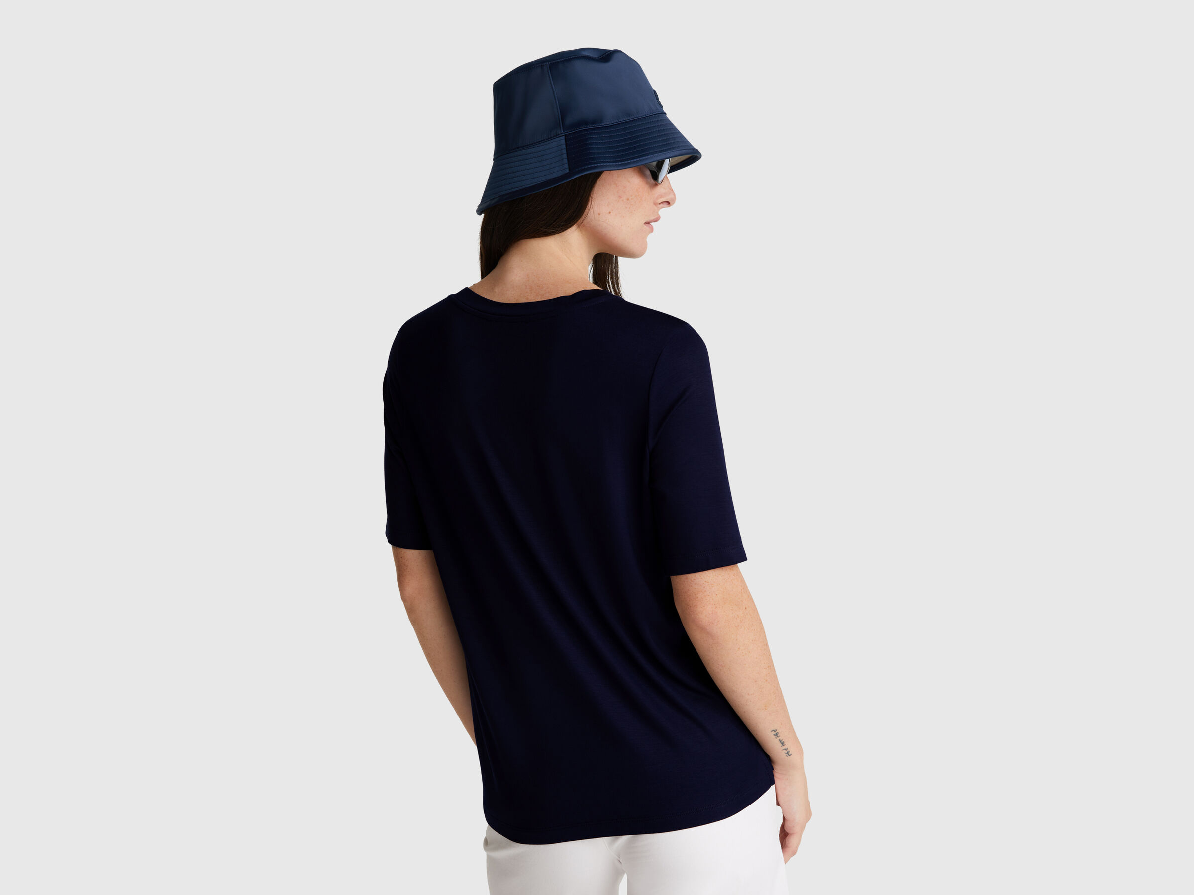 T-SHIRT Women image number 2